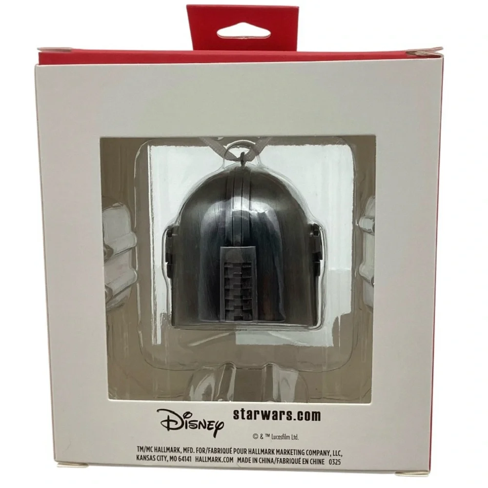 Hallmark Star Wars Premium Metal Mandalorian Helmet Christmas Ornament (NWT)